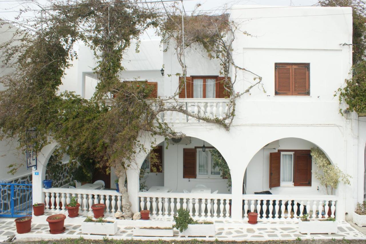 Hotel Eleftheria Párosz Kültér fotó