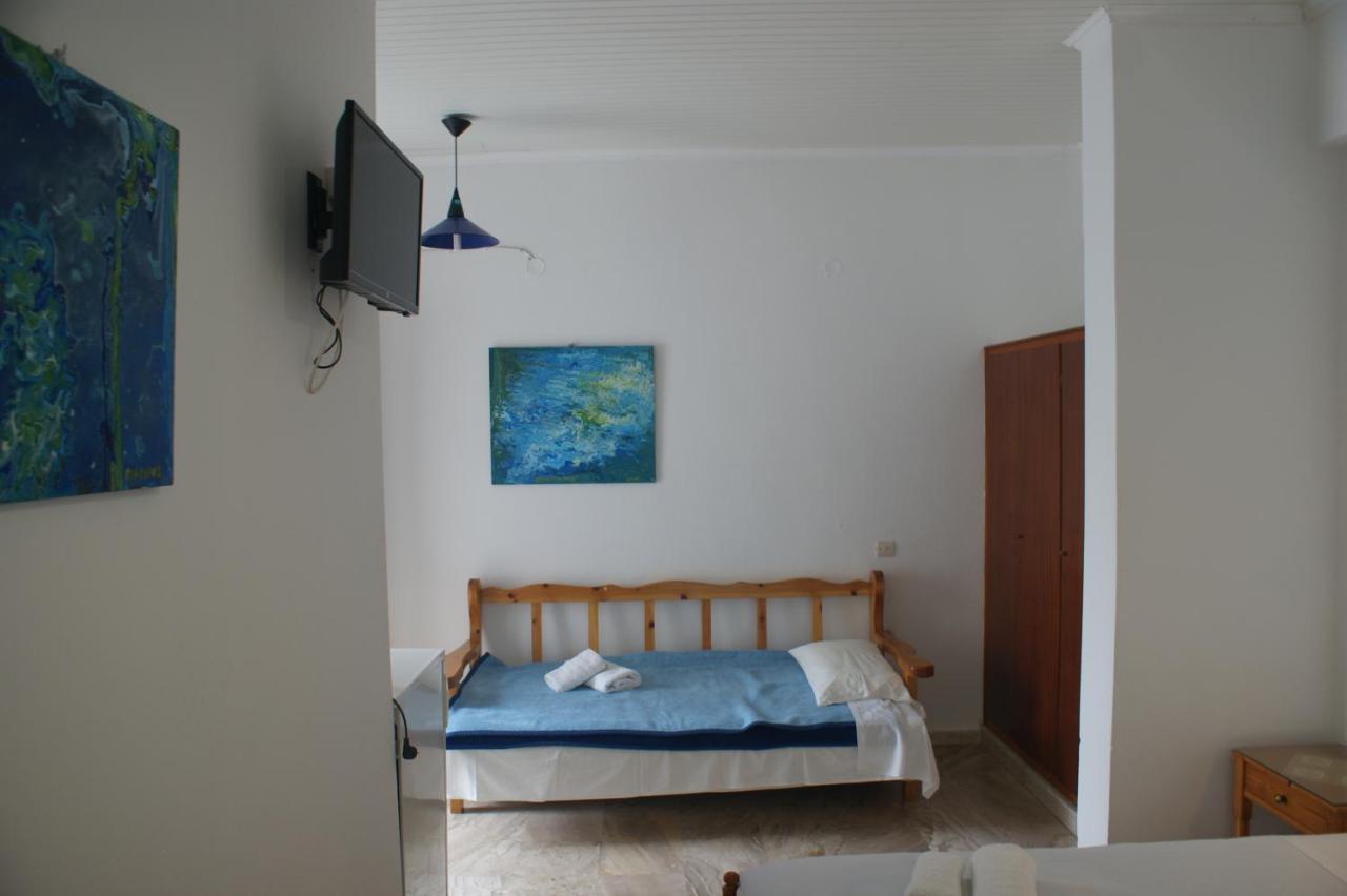 Hotel Eleftheria Párosz Kültér fotó
