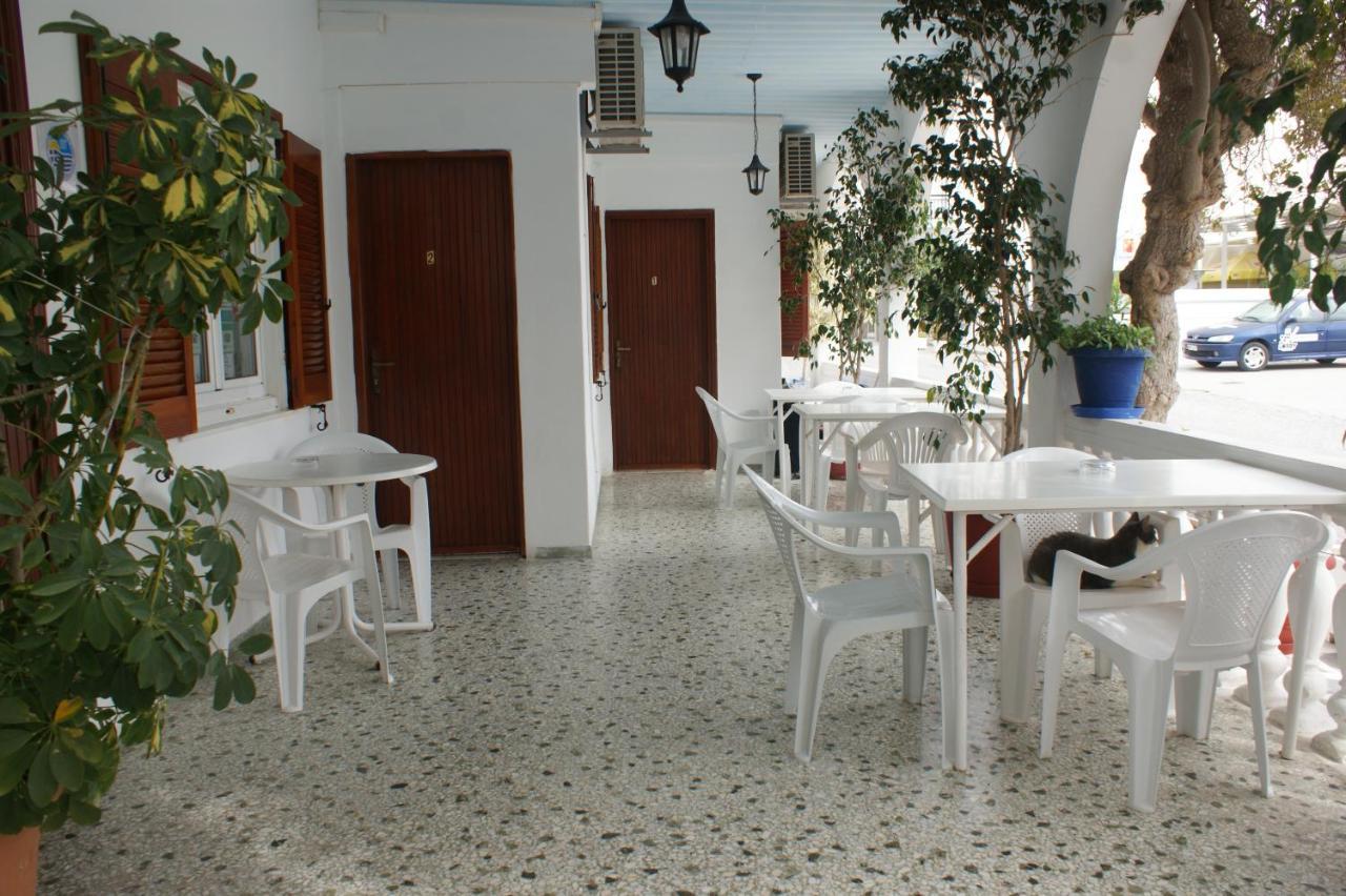 Hotel Eleftheria Párosz Kültér fotó