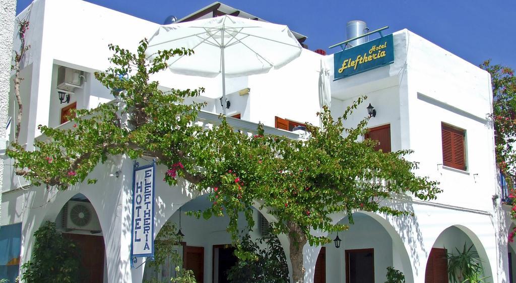Hotel Eleftheria Párosz Kültér fotó