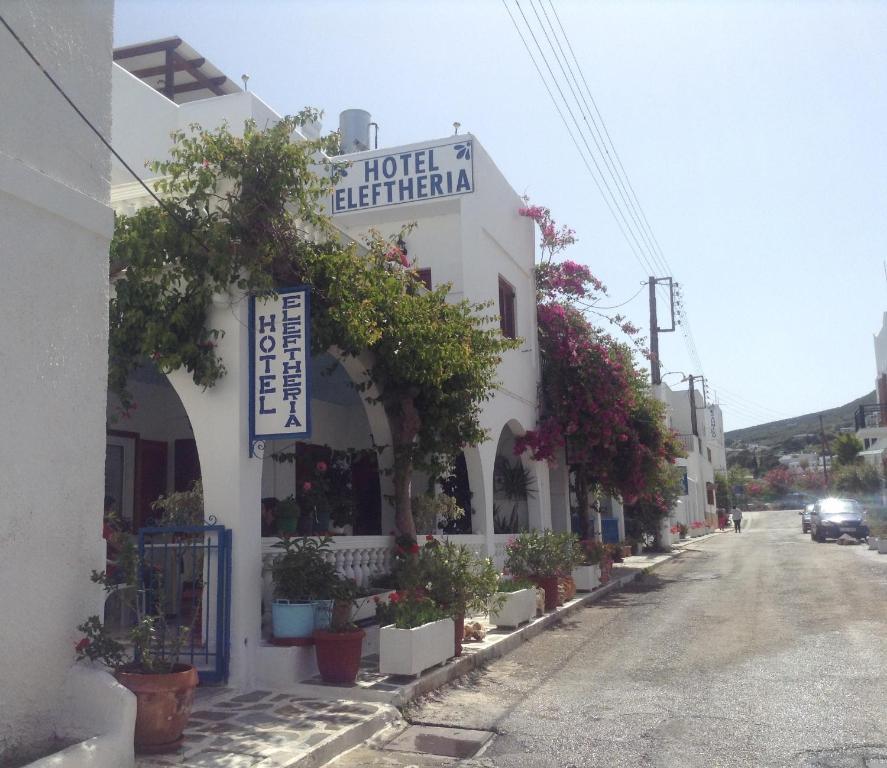 Hotel Eleftheria Párosz Kültér fotó